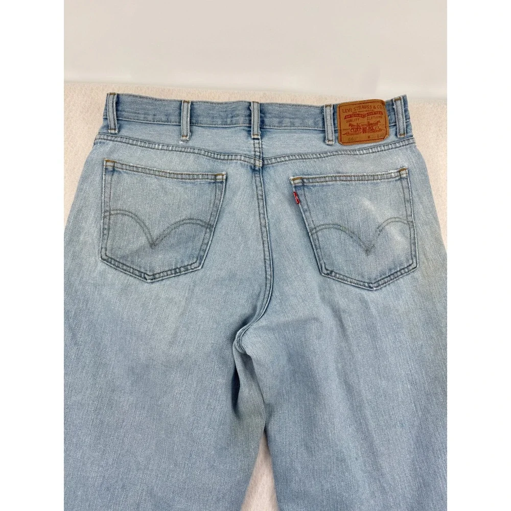 Levis 560 Comfort Fit Jeans Mens 38x30 Light Wash Blue Denim Tapered Leg Grunge